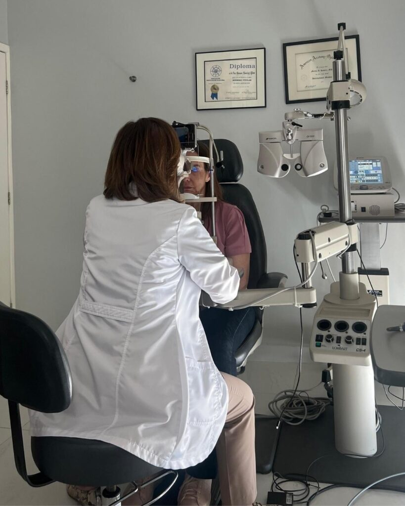Doctora Marina Ramírez experta en tratamientos para el glaucoma